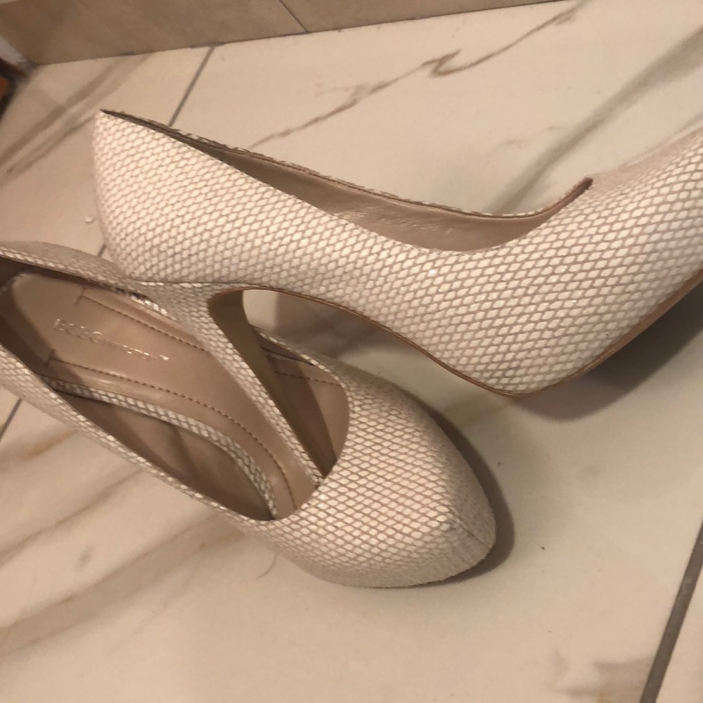 Shoes - Picture 2 of 3
